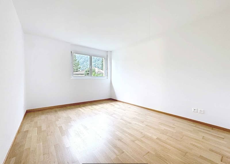 Spacieux 4.5 pièces de 131 m2 avec grande terrasse (8)