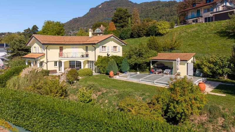 Villa individuelle de 6.5 pièces avec piscine - Très belle vue sur le Lac (2)