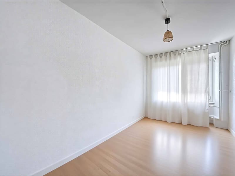 Charmant immeuble de 3 appartements (5)