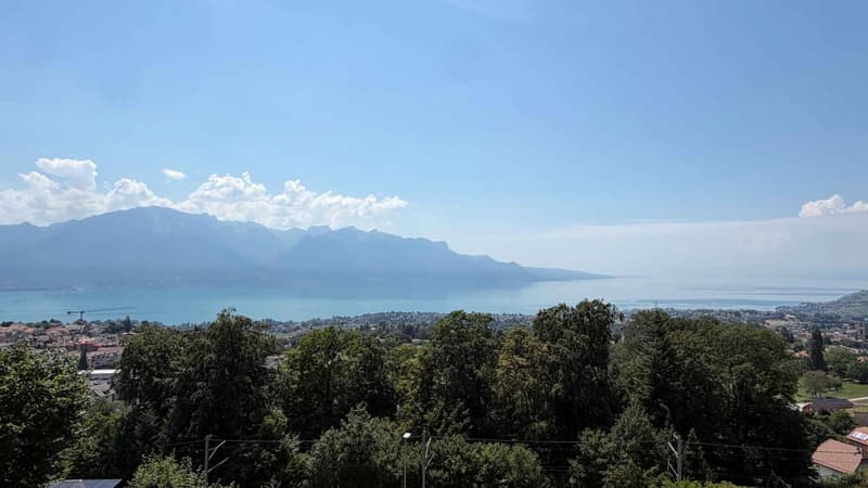 Terrain constructible avec vue lac panoramique (2)