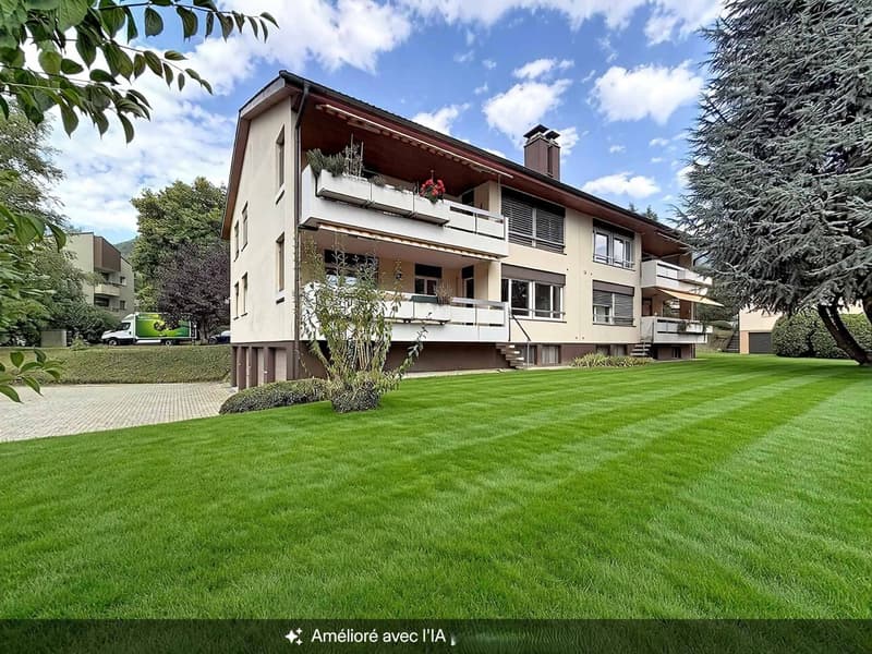 Appartement traversant de 4,5 pièces (1)