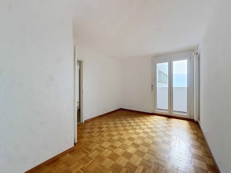 Lumineux 4,5 pièces avec vue panoramique (7)