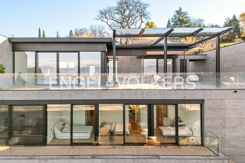 Villa de luxe avec vue panoramique sur le lac (8)