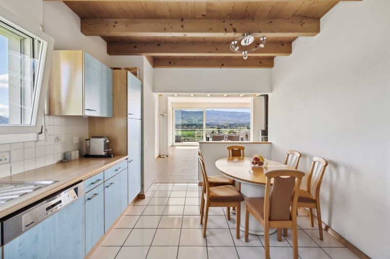 Rare Villa Individuelle avec piscine face aux vignobles (7)