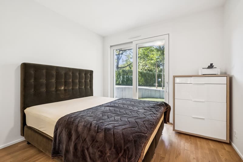 Appartement meublé de standing avec vaste jardin privatif (5)