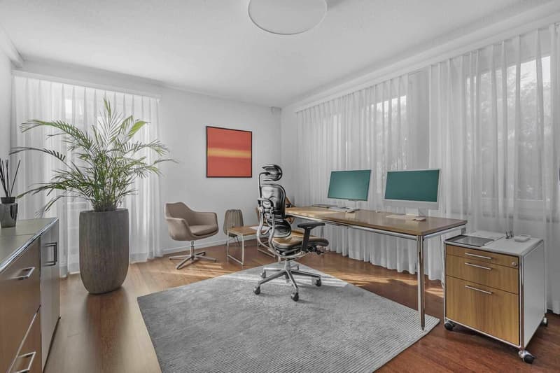 Exklusive Landhausvilla mit grosszügigem Garten an sonniger Lage direkt an der Landwirtschaftszone (26)