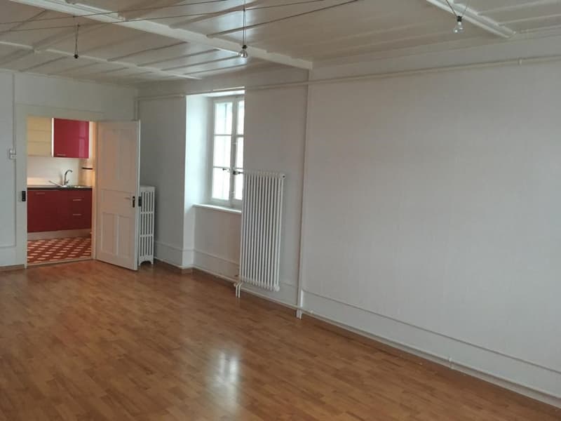 Charmant appartement de 2.5 pièces à Le Fuet (8)