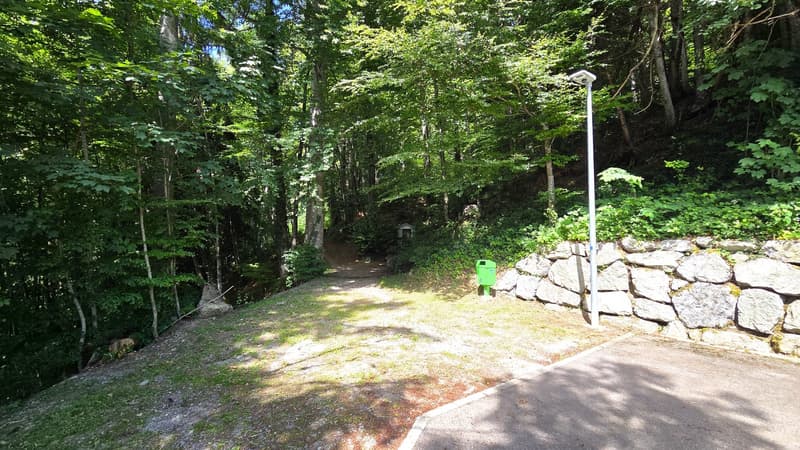 Bauland W1a an wunderschöner, äusserst ruhiger Aussichtslage zuoberst am Solenberg (5)