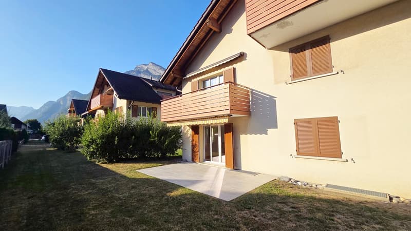 Sonniger Sitzplatz
