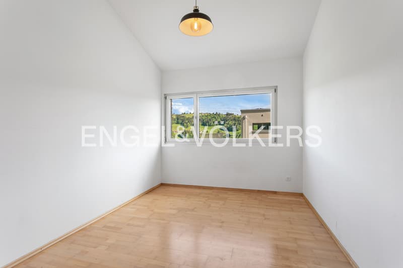 Grosszügiges Zuhause an ruhiger Lage (6)