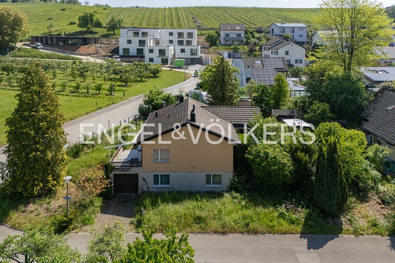 Einfamilienhaus mit grossem Grundstück und Raum für Ideen (3)