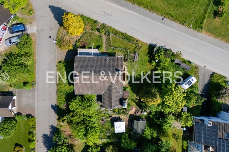 Einfamilienhaus mit grossem Grundstück und Raum für Ideen (4)