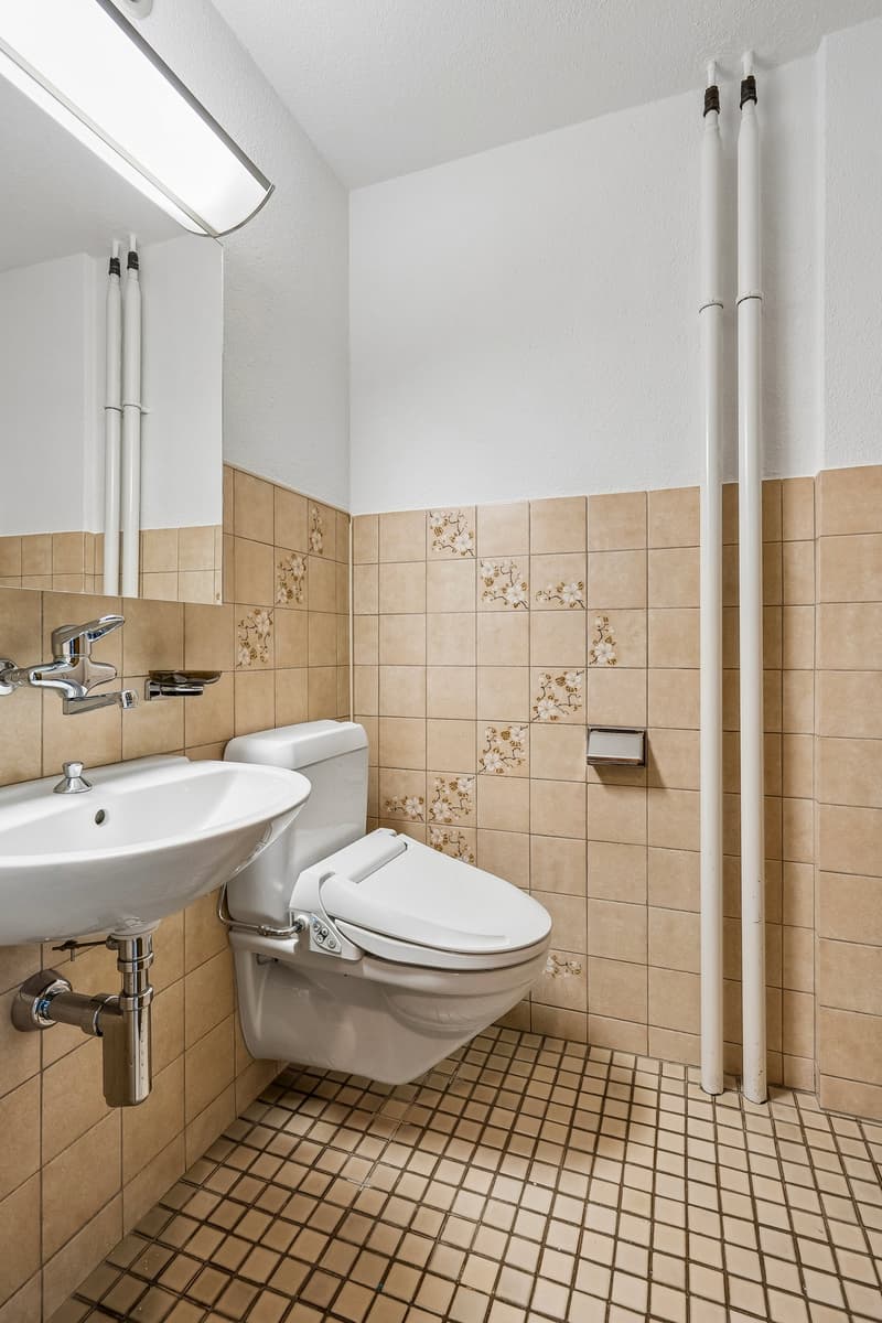 Zentrale und ruhige 4 1/2 Zimmer-Wohnung in Wettingen (7)