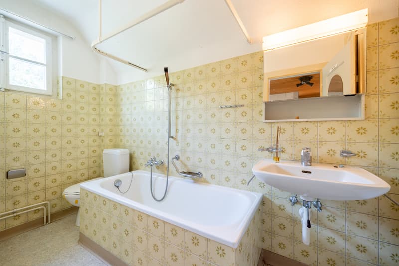 BADEZIMMER 1.OG