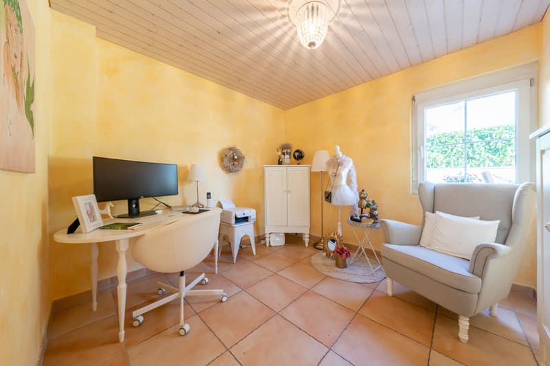 Büro oder Kinderzimmer 1.OG