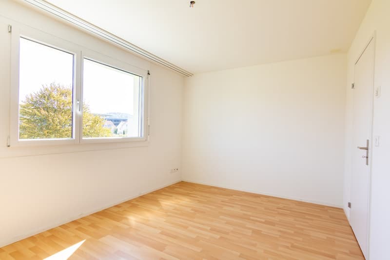 RESERVIERT - Moderne 4.5-Zimmer-Wohnung mit Balkon in Lenzburg (9)