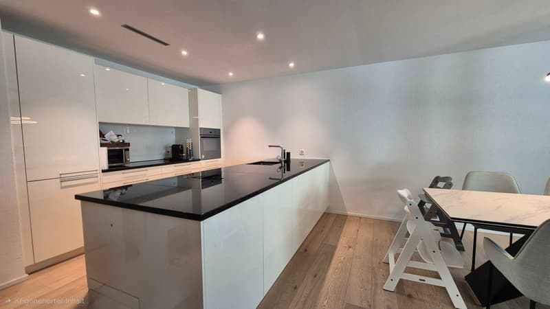 Moderne 4.5-Zimmer-Wohnung an ausgezeichneter Lage in Bülach (4)