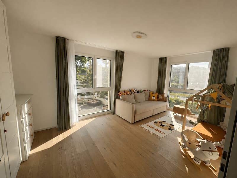 Moderne 4.5-Zimmer-Wohnung an ausgezeichneter Lage in Bülach (8)