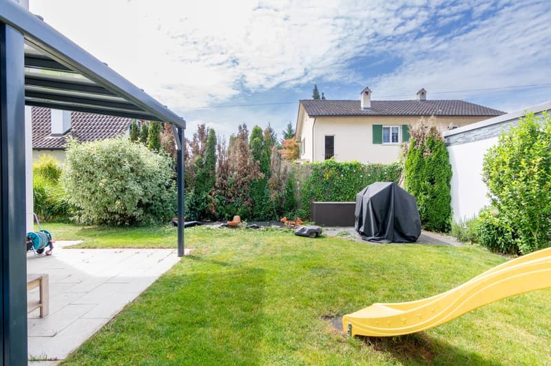 Modernes 5.5-Zimmer-Einfamilienhaus in ruhiger Lage in Niederlenz (15)