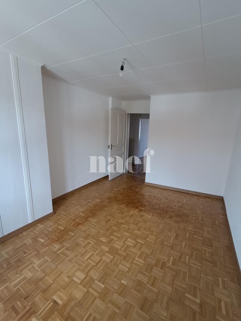 Appartement de 3.5 pièces au 4e étage (5)