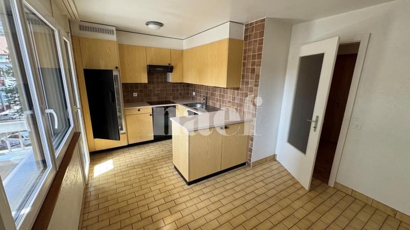 Appartement de 4 pièces avec balcon en centre-ville (2)