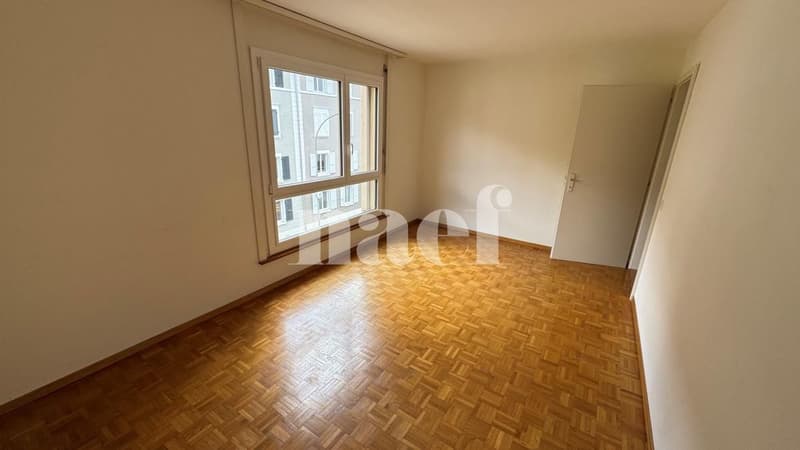 Appartement de 4 pièces avec balcon en centre-ville (3)