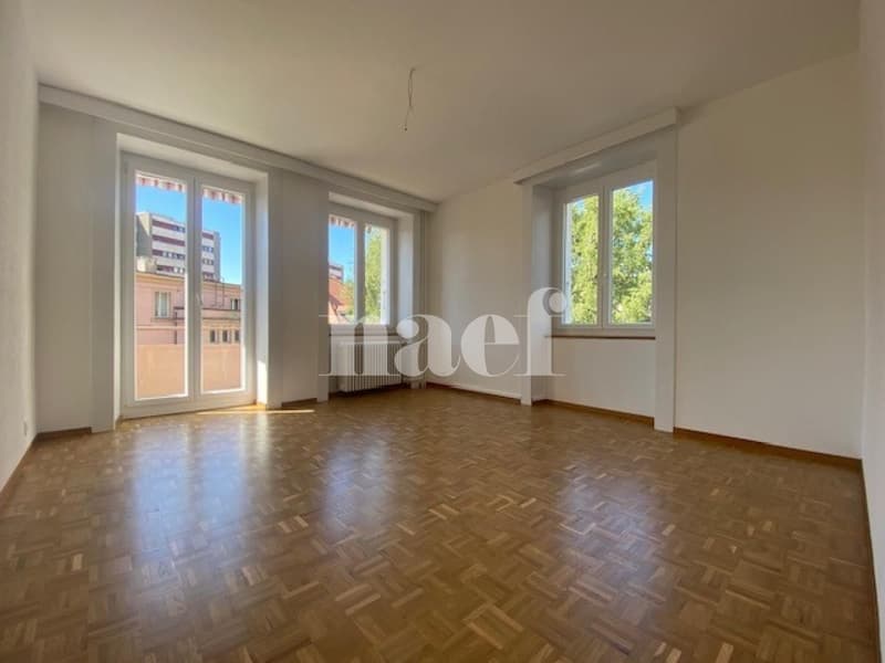 Entièrement rénové - 4 pièces dans un quartier calme (7)