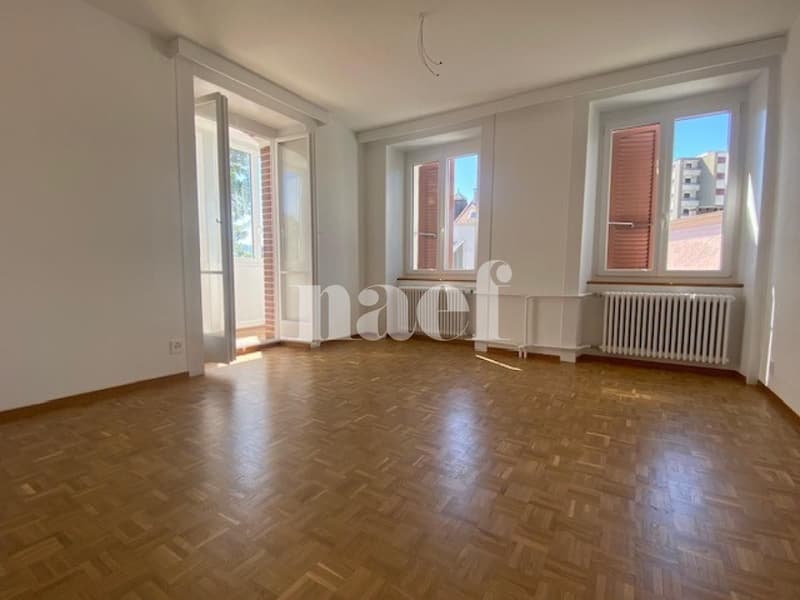 Entièrement rénové - 4 pièces dans un quartier calme (5)