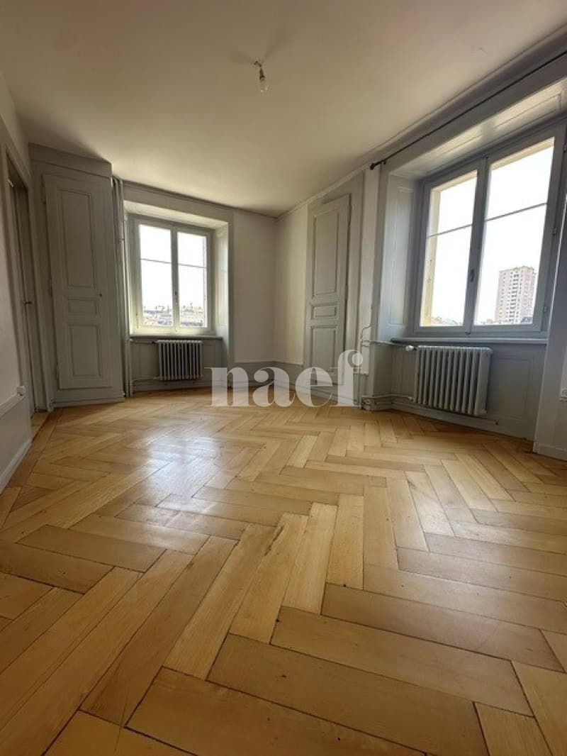 Appartement de 3 pièces au 4ème étage (2)