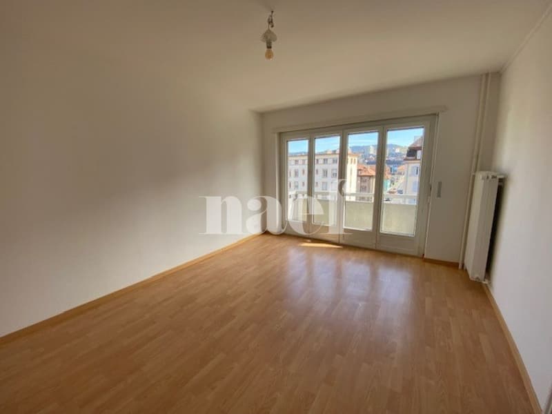 Magnifique appartement de 2.5 pièces au troisième étage (4)
