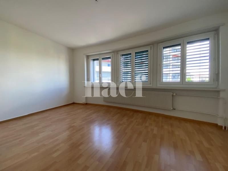 Appartement de 4 pièces au 1er étage (5)