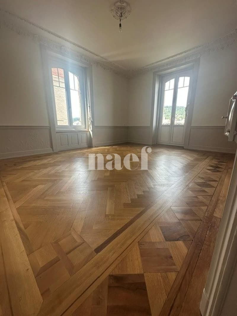 Superbe appartement de 5 pièces au 2ème étage (6)