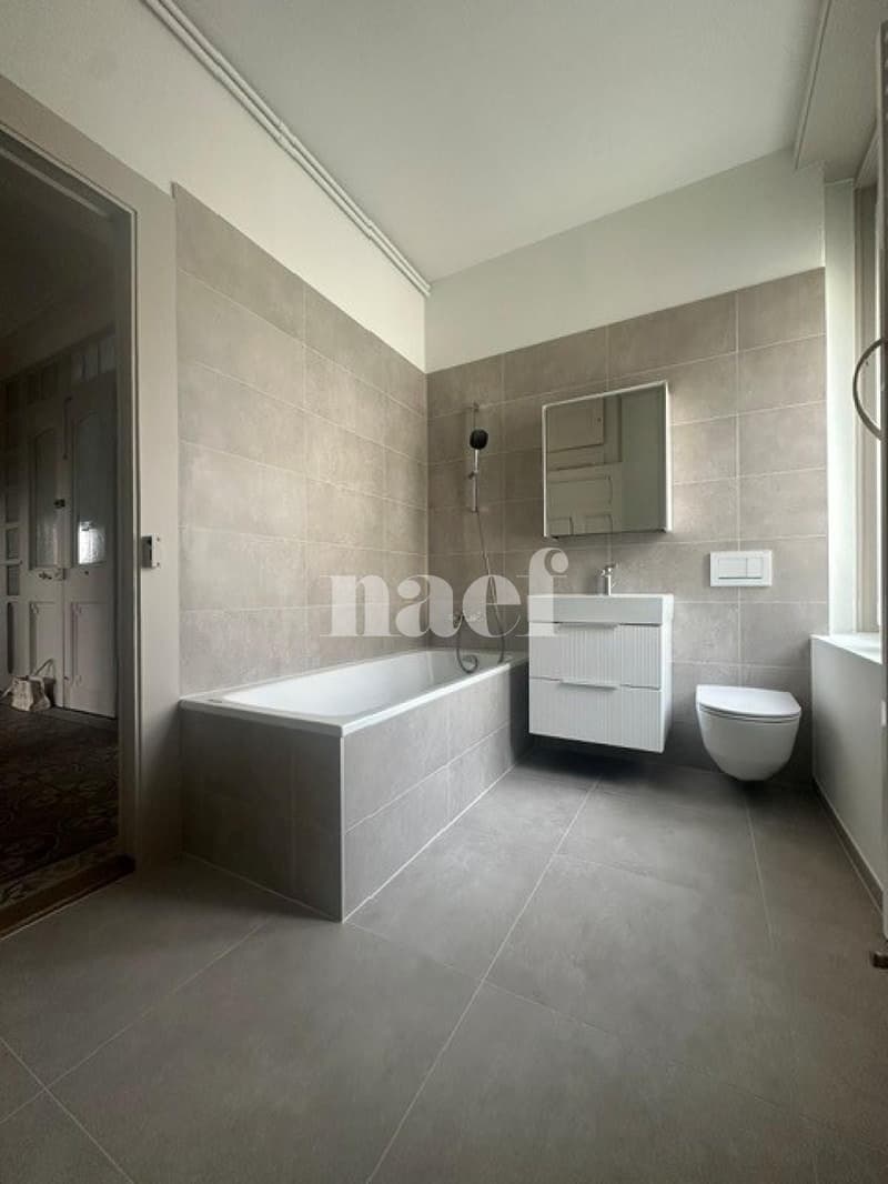 Superbe appartement de 5 pièces au 2ème étage (9)