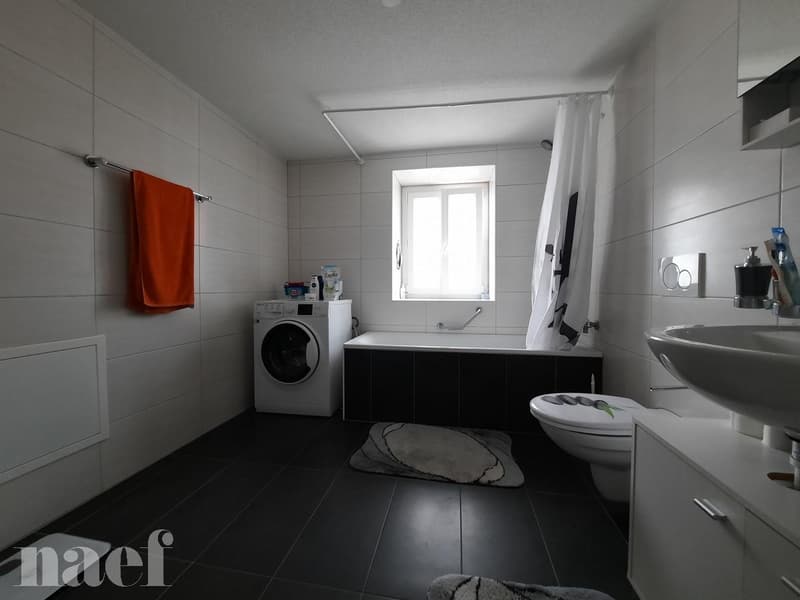 Appartement avec cachet de 4.5 pièces au 3e étage (7)