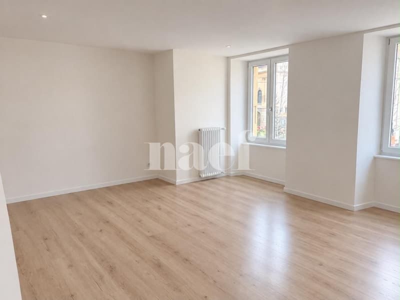Appartement de 4 pièces au 1er étage (2)