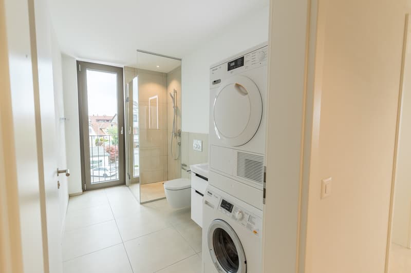 helle und zentral gelegene 3.5-Zimmerwohnung (7)