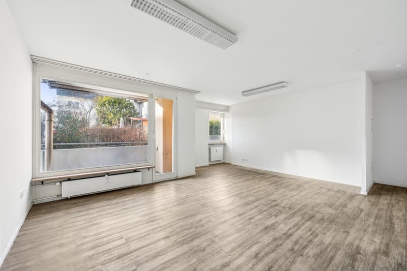 Bürofläche mit Balkon