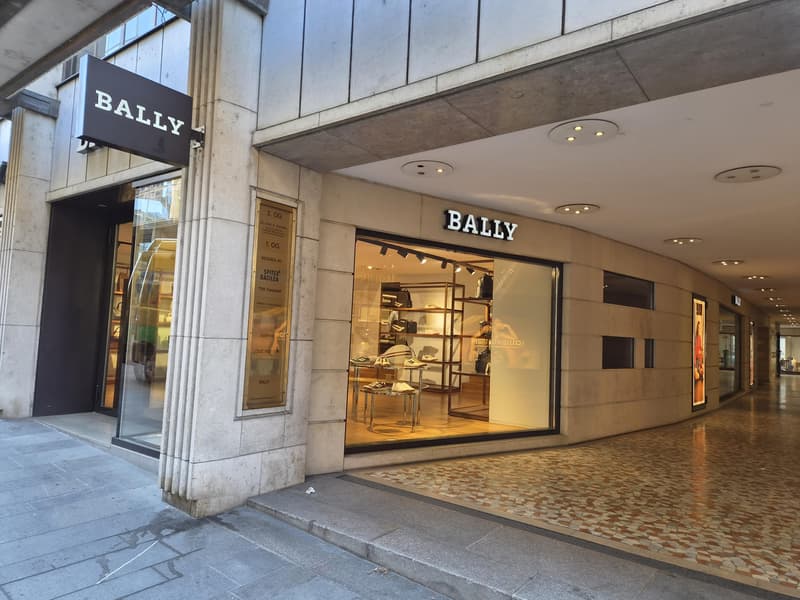 Exklusive Retail Präsenz an der Freie Strasse 88 (2)