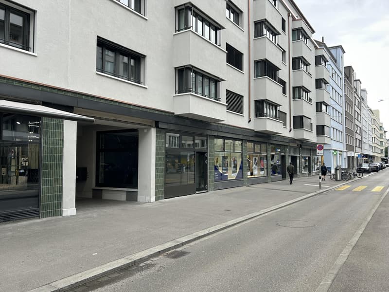 34 m² Retail Opportunity in the Heart of Zurich Seefeld (2)
