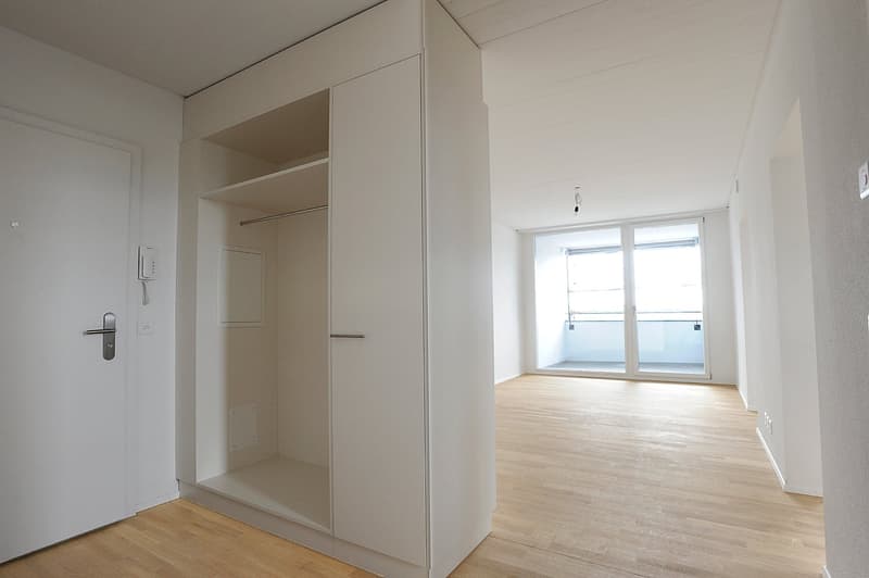 hindernisfreie 2.5-Zimmerwohnung, 8. OG (4)