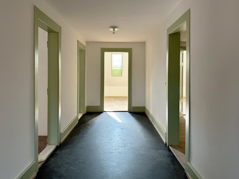 Schöne 4-Zimmer-Familienwohnung im Herzen von Bümpliz zu vermieten (2)