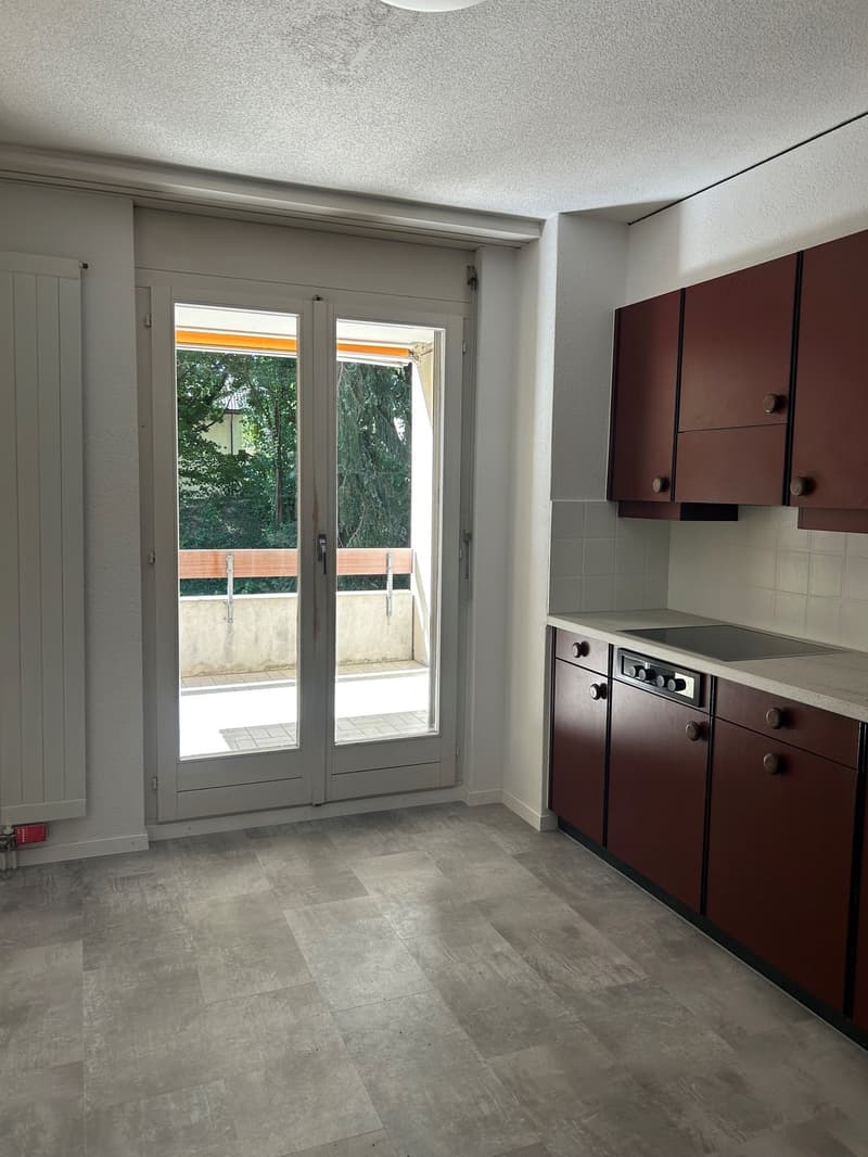 Gemütliche 3-Zimmer-Wohnung mit Balkon in Bern (5)