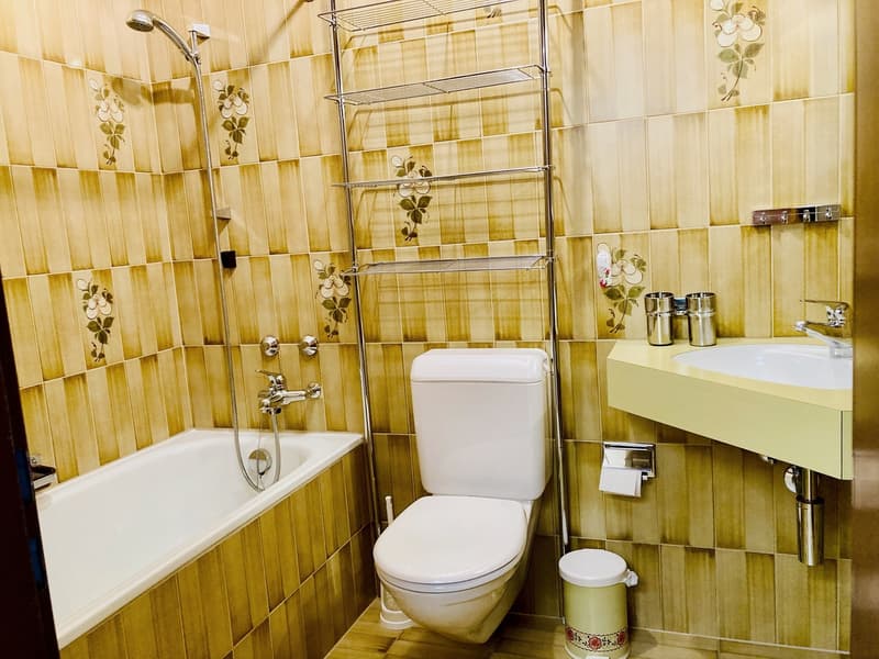 Badezimmer mit Badewanne