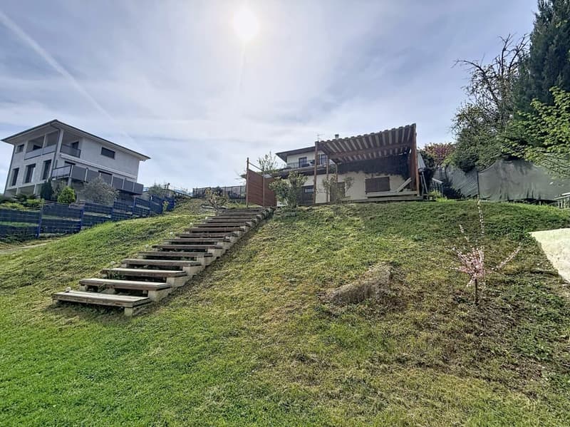 Maison jumelée de 5.5 pces de 126 m2 à Lugrin (17)