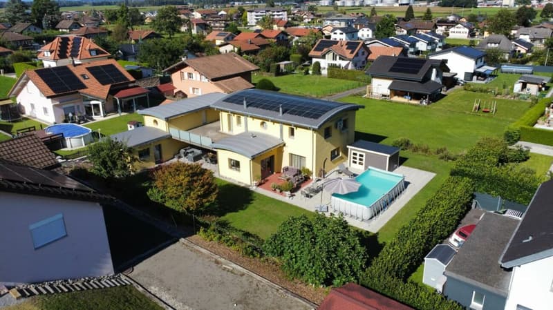 Maison individuelle avec annexe habitable à Collombey (2)