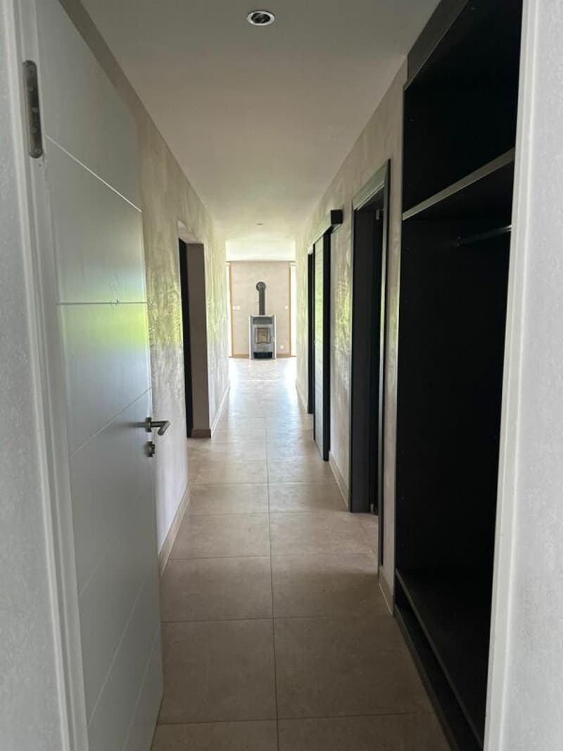 Appartement en rez de 5.5 pces à louer (3)
