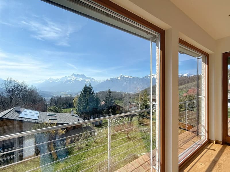 Magnifique villa d'architecte avec spectaculaire vue panoramique sur la plaine et les Dents-du-Midi (4)