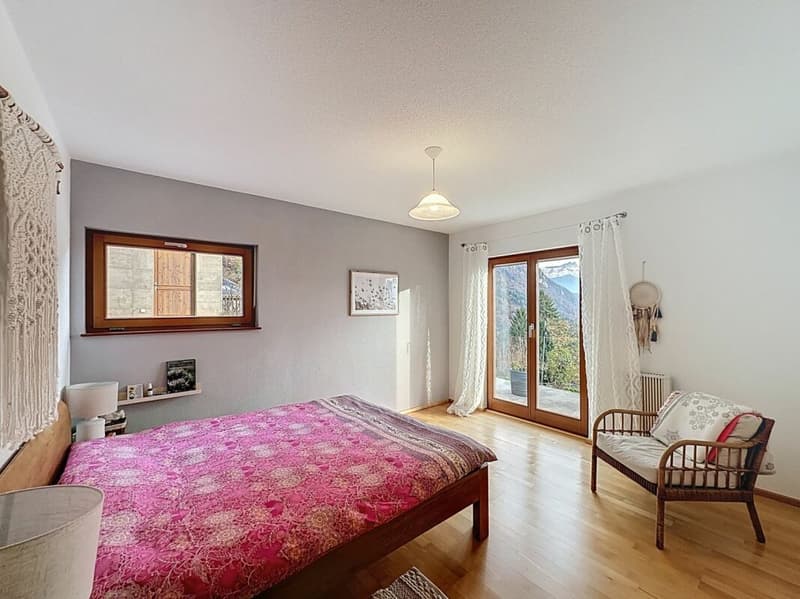 Magnifique villa d'architecte avec spectaculaire vue panoramique sur la plaine et les Dents-du-Midi (14)