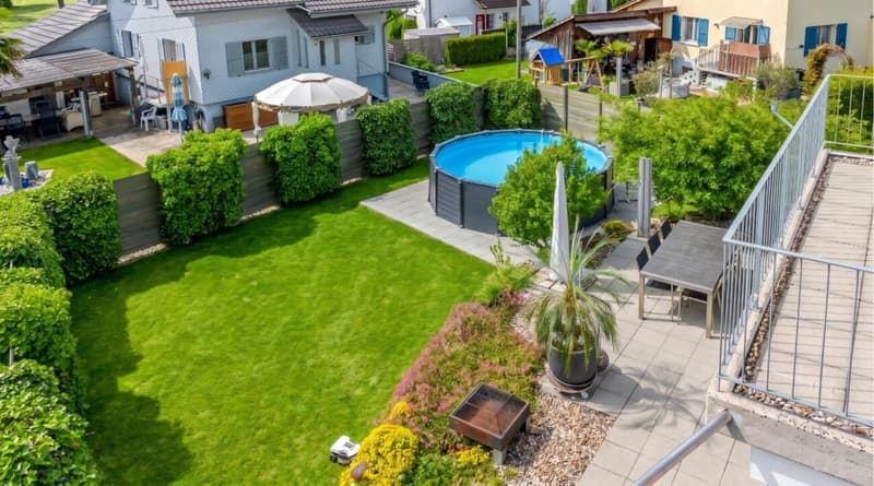 Einfamilienhaus mit viel Platz und weitläufigem Garten (3)
