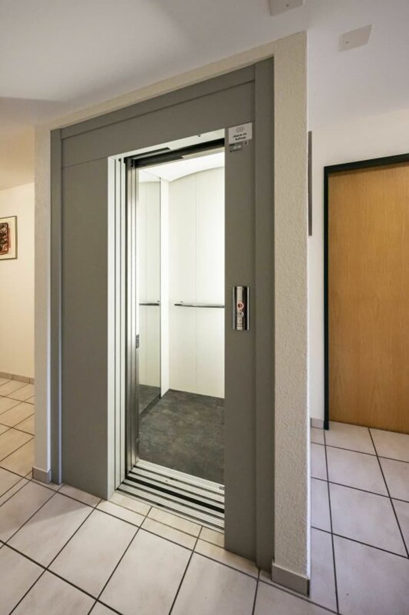 Helle und ruhige 4-Zimmer-Wohnung (9)